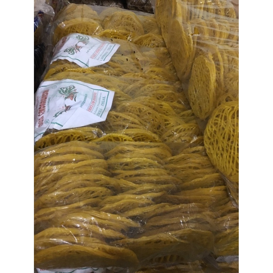

KERUPUK MIE KUNING BESAR UNTUK ASINAN