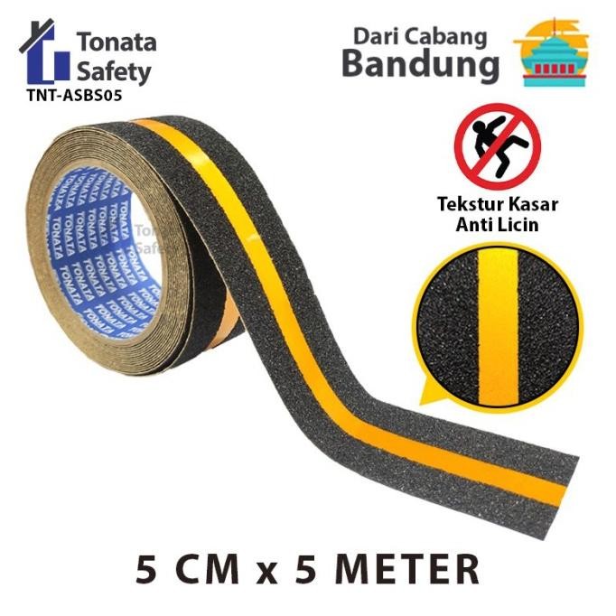 

ANTI SLIP TAPE / LAKBAN ANTI LICIN HITAM SCOTLIGHT 5CM X 5 METER ASLI