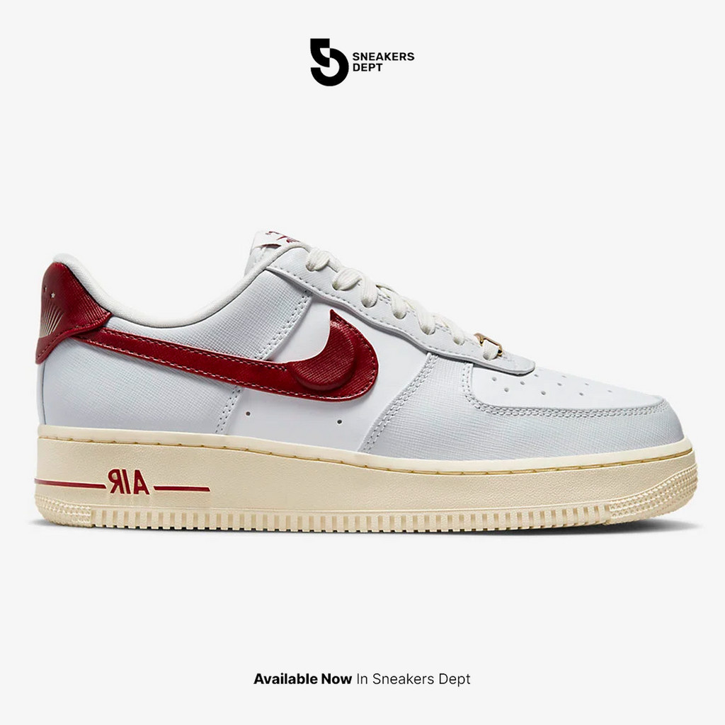 NIKE Sepatu Sneakers Unisex WMNS AIR FORCE 1 07 SE DV7584001 ORIGINAL