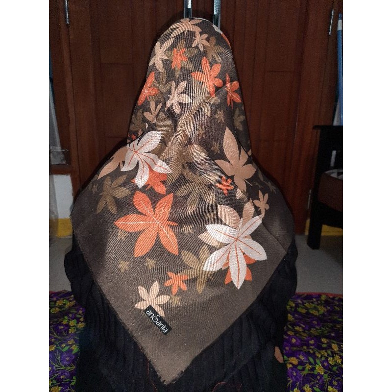 HIJAB SEGI EMPAT RAWIS ANSANIA MOTIF - etalase 6