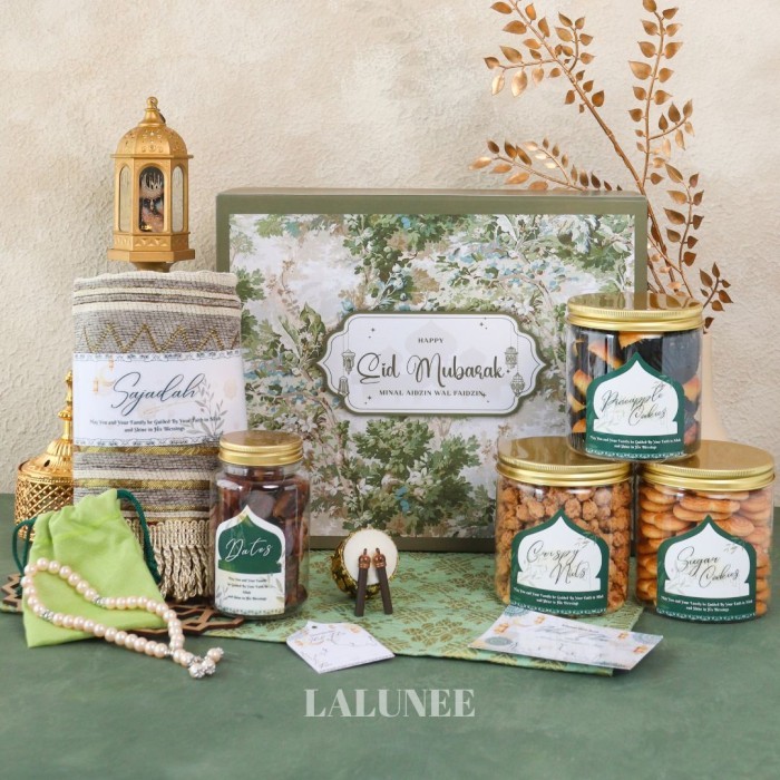 

Hampers Ramadan Idul Fitri Kue Kering Kurma Sajadah Lalunee Premium
