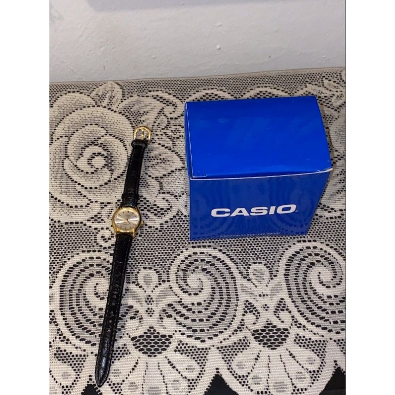 Preloved Casio Vintage Jam Tangan Wanita