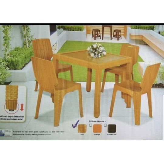 Meja makan plastik set 4 ks