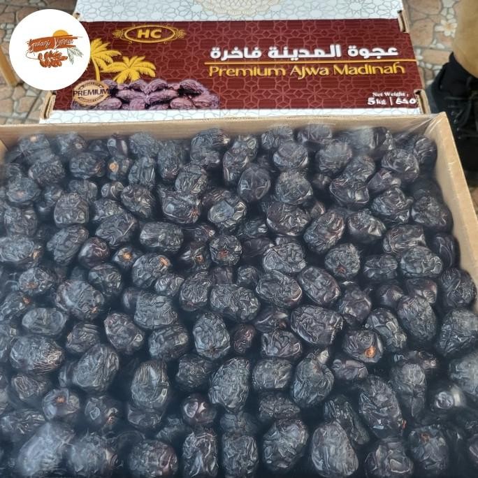 

Kurma Ajwa 1Kg Almadinah Kurma Nabi Termurah Lembut