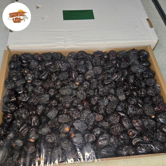 

Kurma Ajwa 5 Kg / Kurma Nabi/ Kurma Premium Grade A Jumbo
