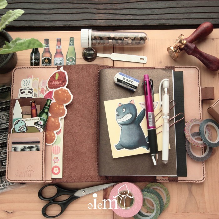 

Ready Genuine Leather - NOVEMBER Journal Leather Cover (B6 size)