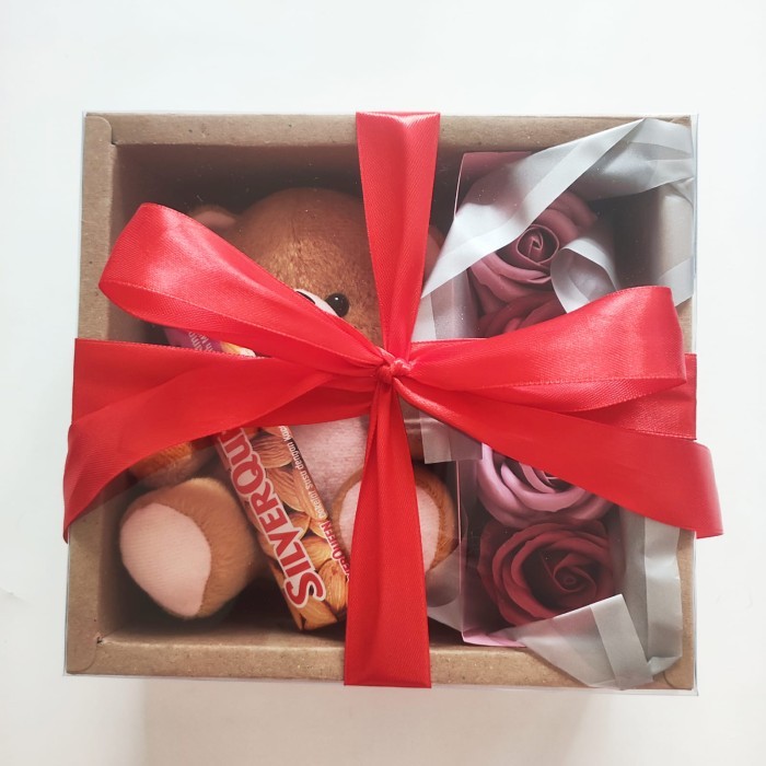 

VALENTINE CHOCOLATE GIFT BOX 2 HADIAH KADO UNIK PACAR CEWEK WANITA