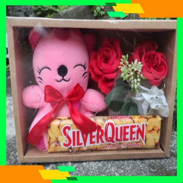 

HAMPERS ULANG TAHUN KADO VALENTINE SPESIAL BONEKA COKLAT HAMPERS VALENTINE DAY SPESIAL PAKET BOX