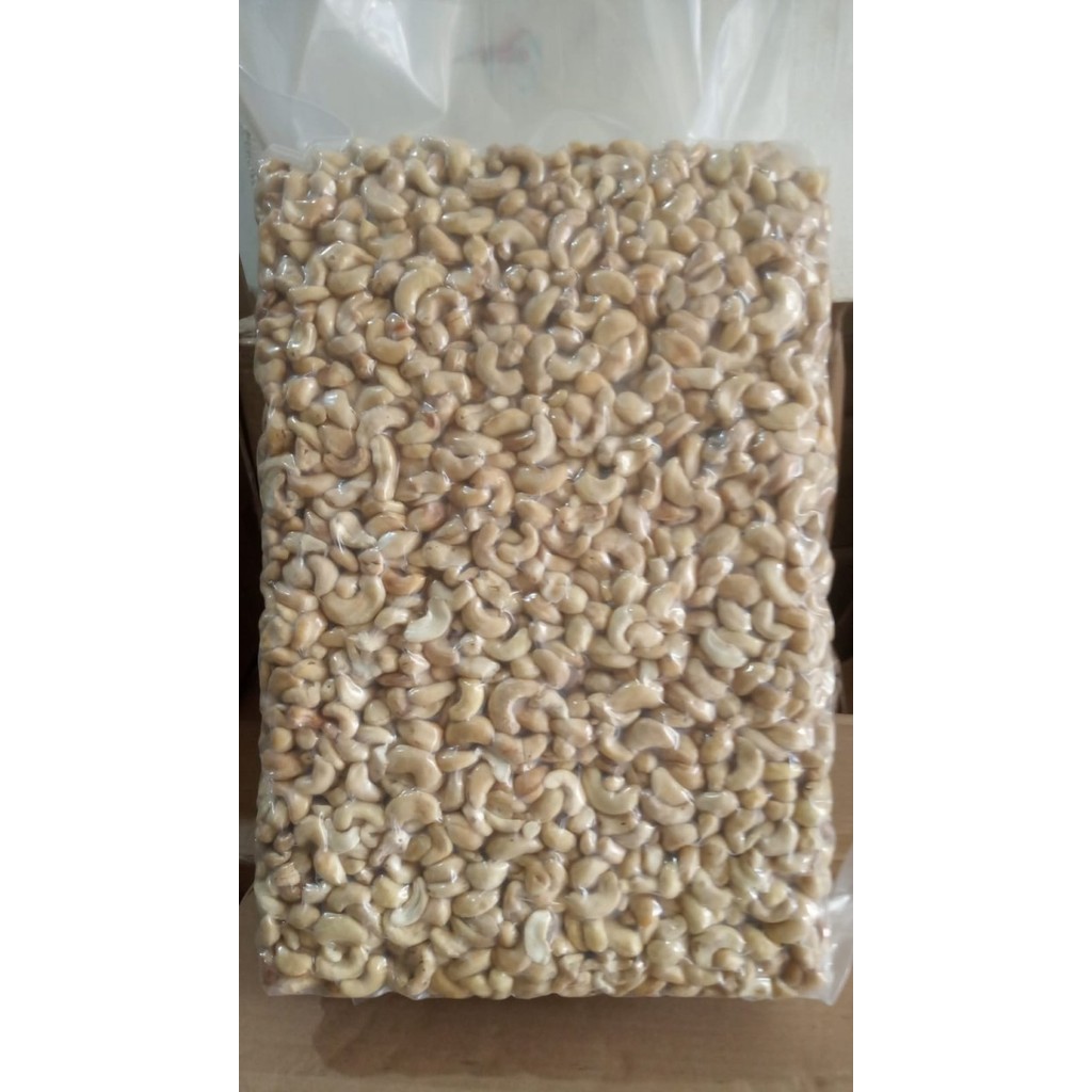 

EKSLUSIF Kacang Mede Kacang Mete Mentah, Utuh,Standard, berat 1kg