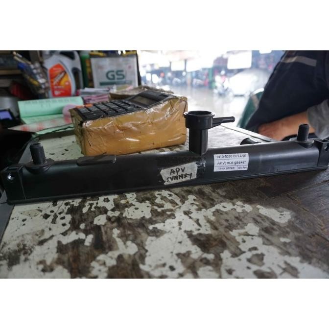 Radiator & Komponen Mobil Upper Tank / Top Tank Radiator Suzuki APV