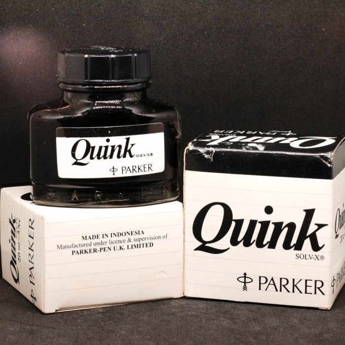 

PARKER QUINK SOLVX BLACK FOUNTAIN PEN INK