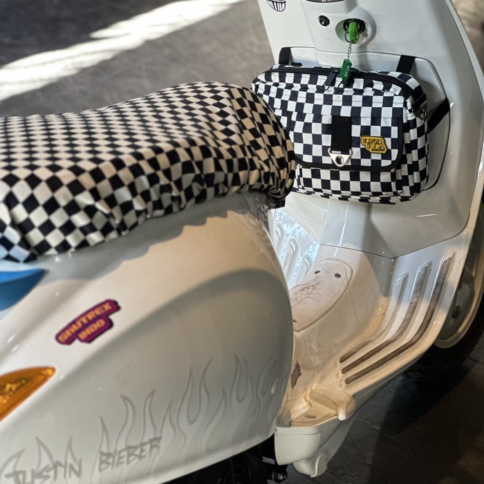Tas Bagasi Vespa Checkerboard Vespa Sprint Primavera Lx
