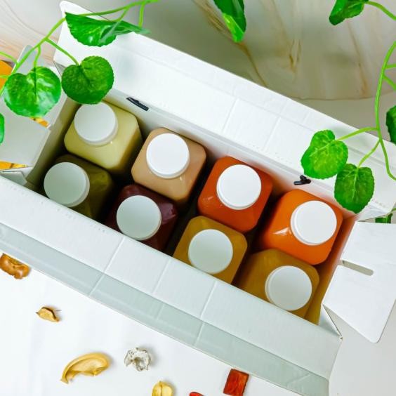 

Paket Hampers Kado Jus Kesehatan Cold Pressed Smoothiemama Best