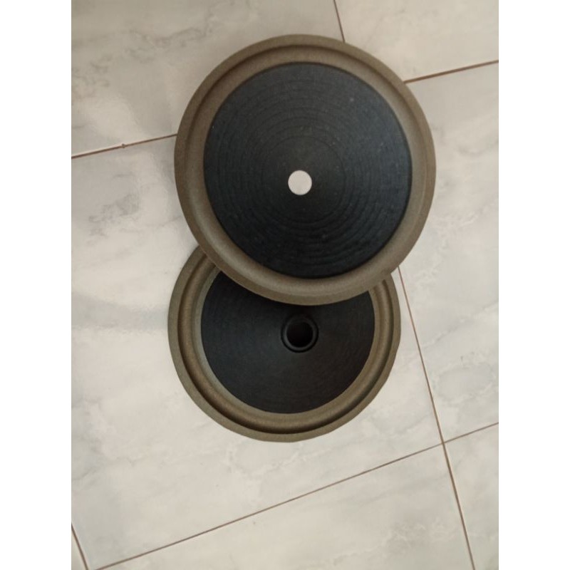 Daun Speaker 10 Inch Subwoofer