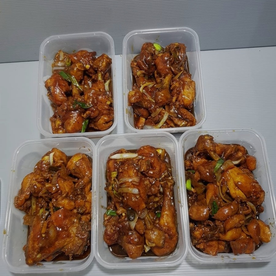 

ayam goreng mentega siap santap