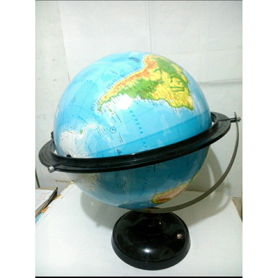 

Terlaris Alat Peraga Globe Bola Dunia Ukuran Diameter 42Cm SALE