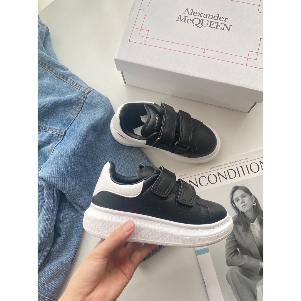 Sepatu Anak CDO Alexander McQueen untuk Sepatu Lari Anak Laki-Laki dan Perempuan Hitam/Putih |10F635