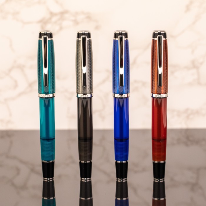 

Opus88 Premium - Opera Lacquer Fountain Pen