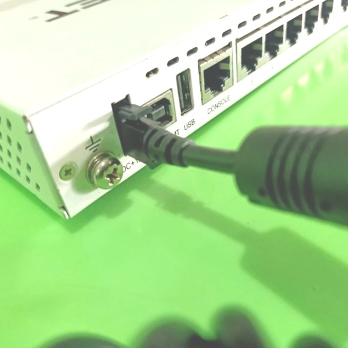 ADAPTOR FORTIGATE 30,40,60,80