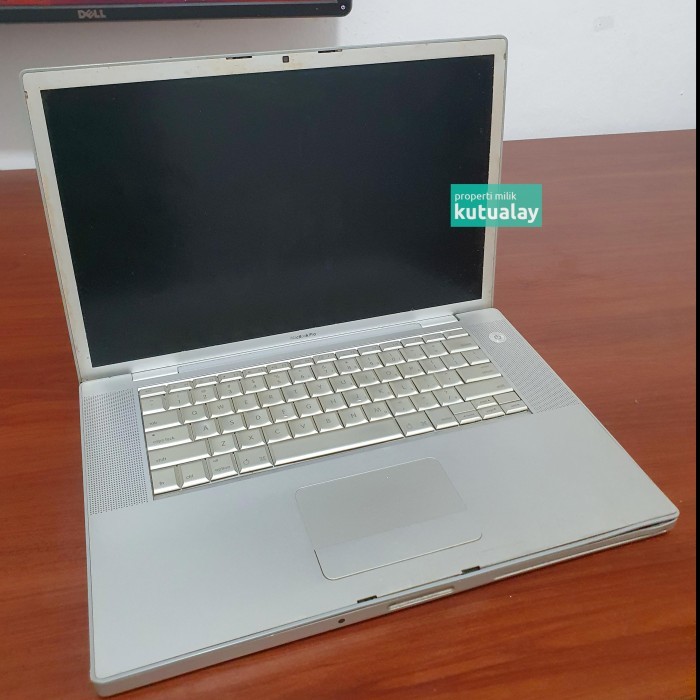 LAPTOP MACBOOK PRO A1226 CORE2 DUO 2.4GHZ 15" MINUS LCD