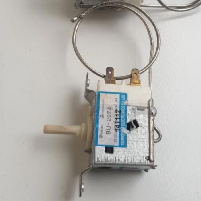 THERMOSTAT TERMOSTAT KULKAS TOSHIBA GLACIO ORIGINAL