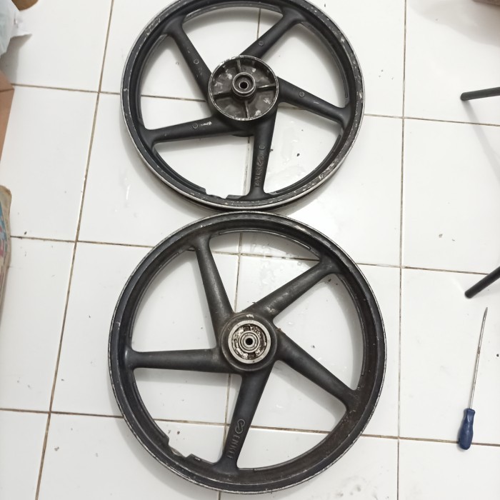 velg enkei shogun R 110 pnp satria 2T lumba