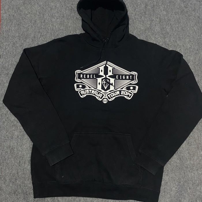 REBEL EIGHT AUSTRALIA TOUR 2014 HOODIE
