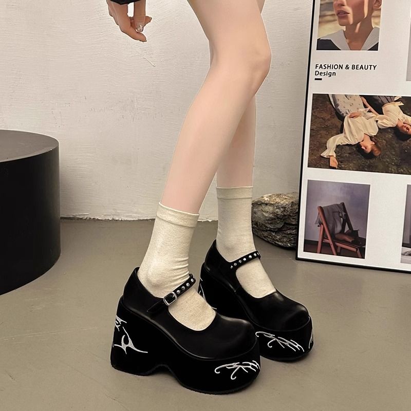 Butterfly Embroidery Platform Mary Jane Shoes