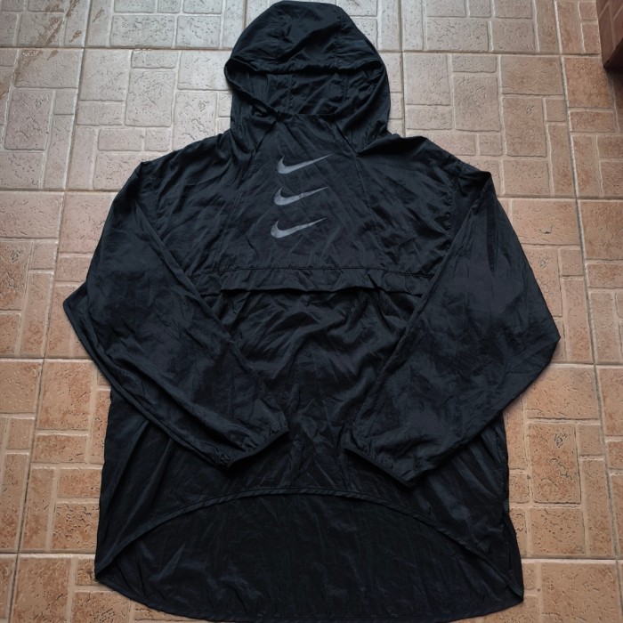 JAKET RUNNING NIKE RUN DIVISION PACKABLE ORIGINAL SIZE L