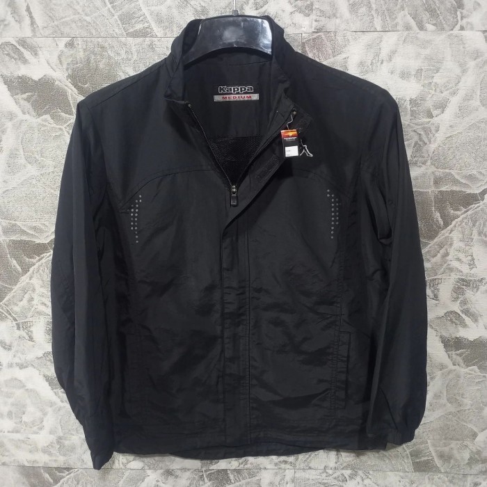 JAKET PRIA OLAHRAGA KAPPA POLOS BLACK SZ L CASUAL PARASUT