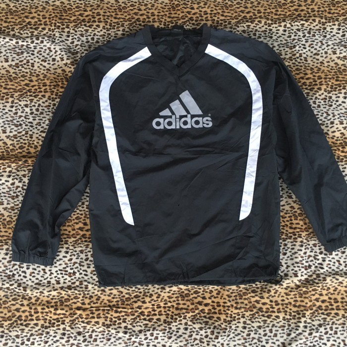 JAKET RUNNING ADIDAS