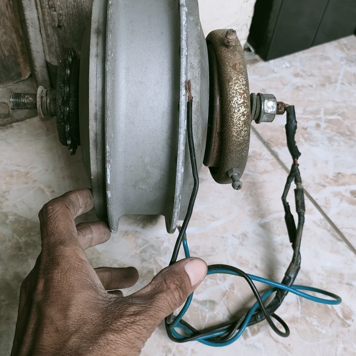 dc motor 36V-350W bekas sepeda listrik