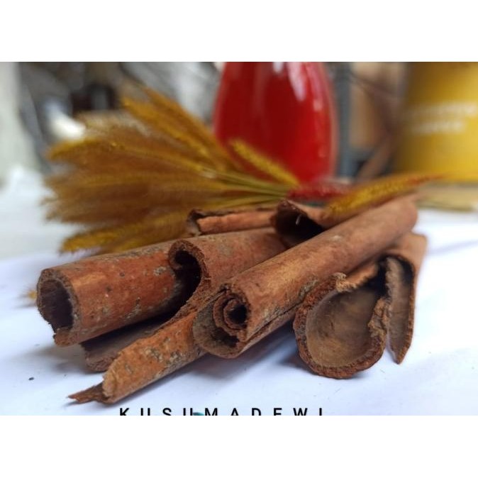 

] Kayu Manis Kering / Cassia 250 gram