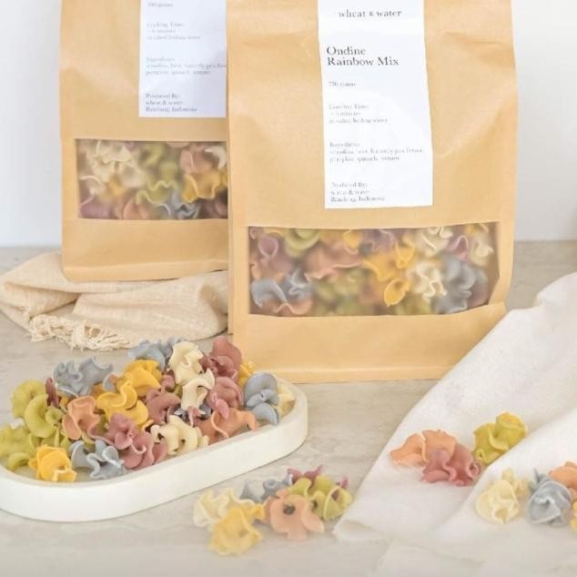 

Pasta Ondine Rainbow Dari Wheat & Water