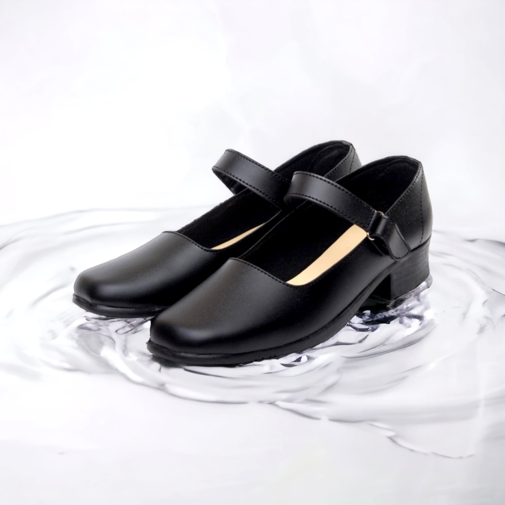 Pantofel Wanita Sepatu Fantofel Wanita Hitam - Putih / Sepatu Fantovel cewek hak Kerja sekolah