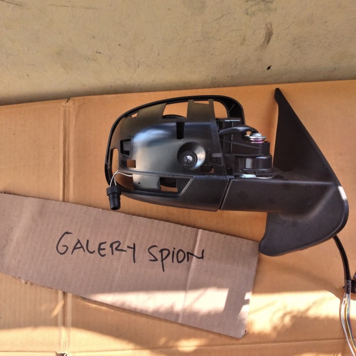 SPION DATSUN GO KANAN