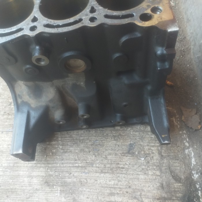 block blok mesin xenia 1000cc kosongan