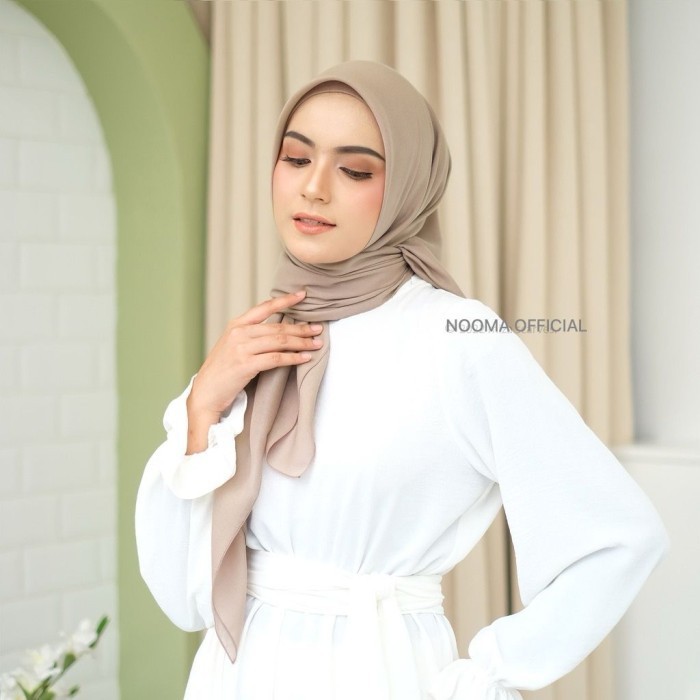 Paket Reseller 20 Pcs Hijab Paris Voal Premium Segi Empat Kerudung Paris Ukuran 110 X 110