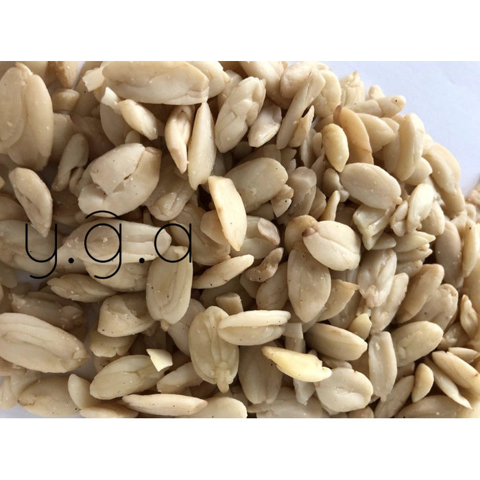 

Kacang Kenari (Repack) 1Kg / Walnut Kernels Terbaik
