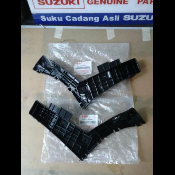 Breket bumper SX4 belakang