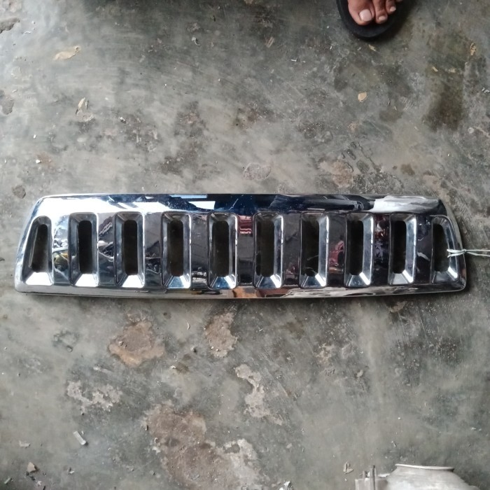 grill rush terios 2010-2012