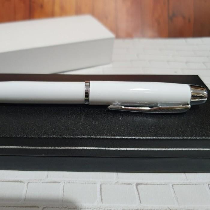 

Pulpen Promosi Metal Body White Glossy Mirip Parker Free Grafir Nama