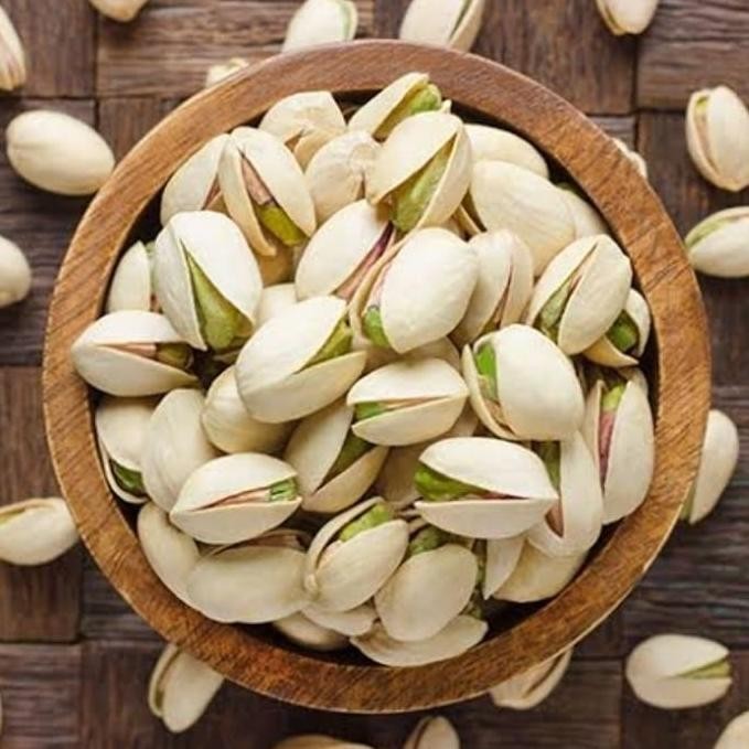 

New Kacang Pistachio / Fustuk / Roasted Pistachio 500 Gr Premium