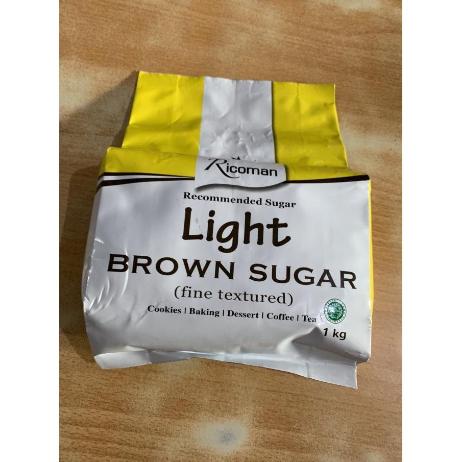 

Light Brown sugar 1 kg Ricoman / gula merah tebu