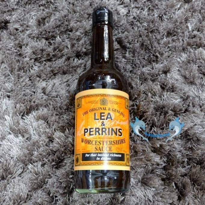 

Lea and Perrins 284ml worcestershire sauce / Lea & Perrins / kecap