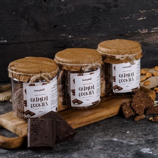 

Oatmeal Cookies - Dark Choco Almond (225 Gr) - Luckybite