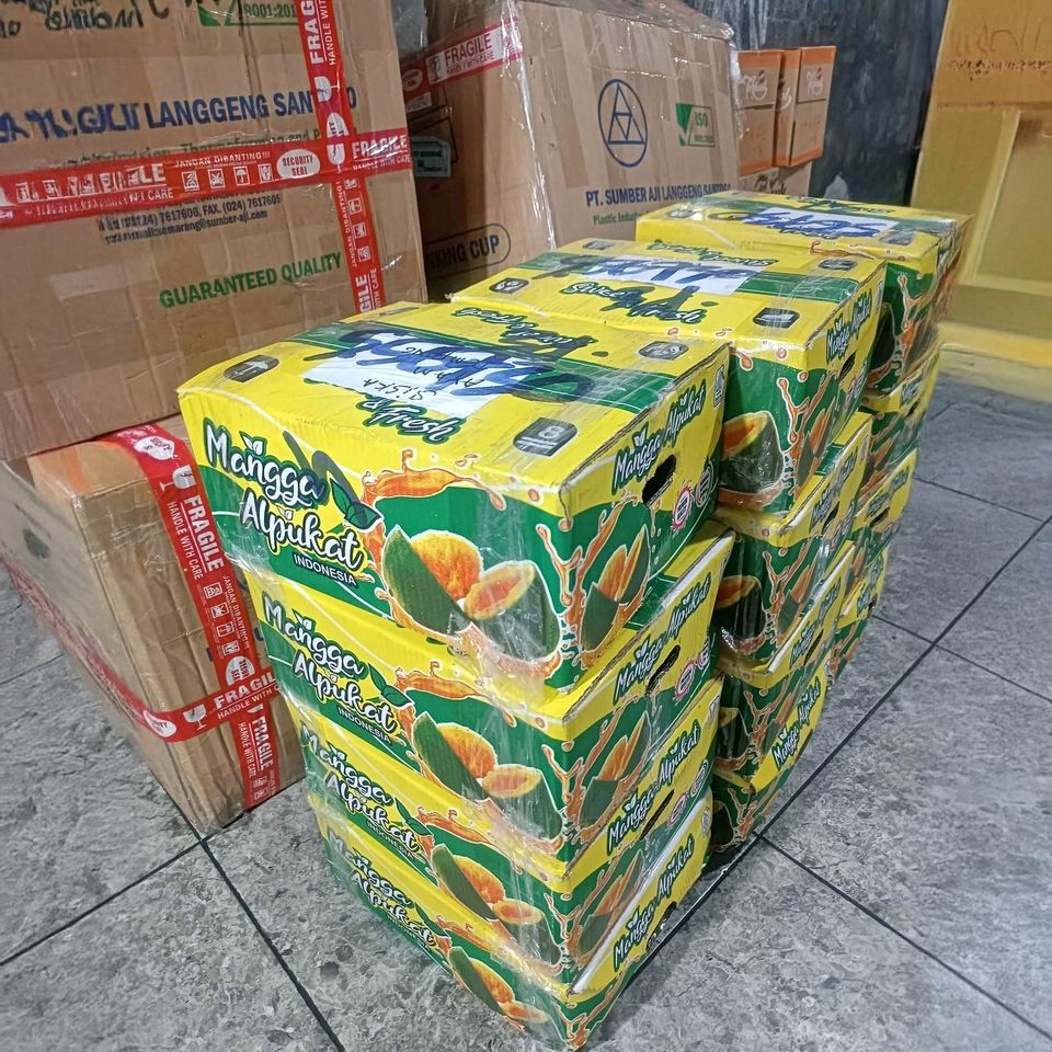 

Manga Harum Manis: Sensasi Buah Tropis yang Menggiurkan