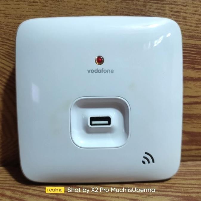 VODAFONE MOBILE BROADBAND SHARING DOCK R101