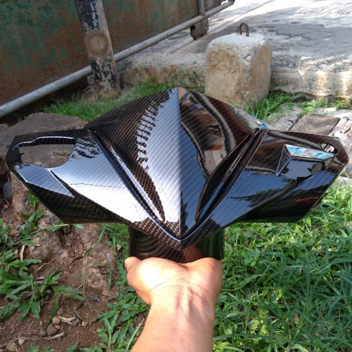 batok depan Vario 125 old karbon