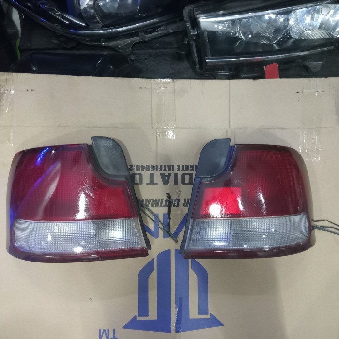 Stoplamp lampu belakang hyundai Elantra THN 2000 Original